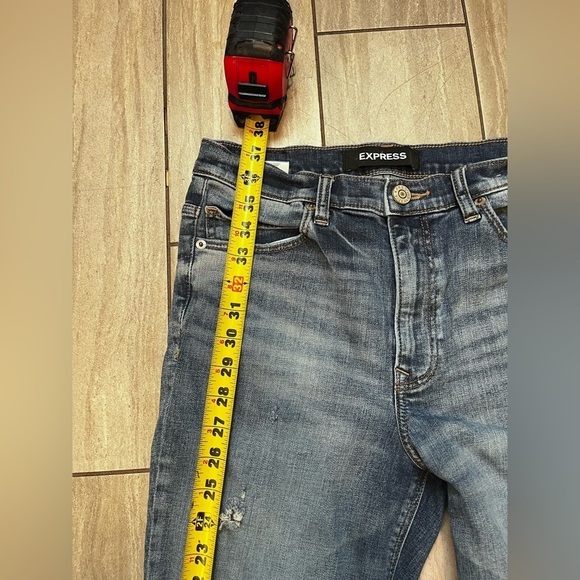 Express Womens Girlfriend High Rise Distressed Denim Size 4 - Picture 6 of 7